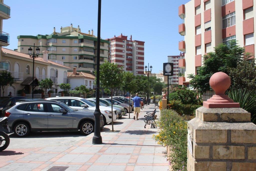 Fuengirola Playa Y Centrico Apartment Luaran gambar